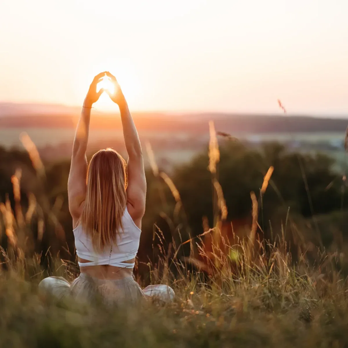 Practice of the Dharana Protocol at the 70-hectare Agaporia estate. Master Your Internal State at the regenerative five-star sanctuary in Montefollonico, Tuscany.